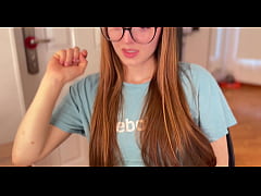 Play MP4 - Game night with my cute stepsister Alicia Hall- won a delicious blowjob