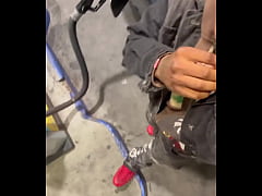 Play MP4 - - &num;143