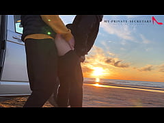 Play MP4 - my private secretary in tight leggings having risky public beach sex sundowner