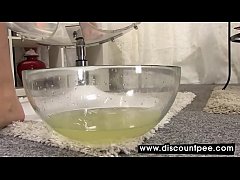 Play MP4 - Cute arousing brunette plays with her body