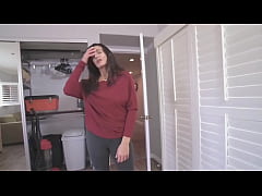 Play MP4 - Stepmom Will do Anything To Help
