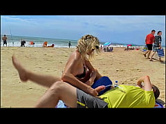 Play MP4 - A stranger milf made me ejaculate in front of everyone