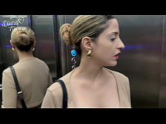 Play MP4 - Mi Vecino me pide Azucar y Termino con su polla en mi CULO y su Semen en mi BOCA y OJO