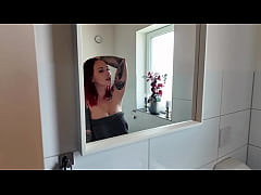 Play MP4 - Would you like to take a shower&quest;