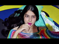 Play MP4 - Hermanastra&colon; No podemos tener sexo&period; &iexcl;Solo frotarnos&excl; &iquest;De acuerdo&quest;