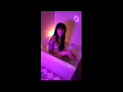 Play MP4 - ENVY X is COLD