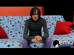 Play MP4 - Skinny emo dude Miles Pride spills the load out of his cock