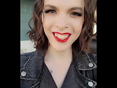 Play MP4 - Me checking you out be like~