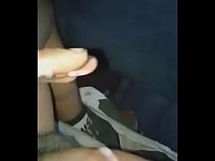 Play MP4 - Maduro caliente se viene de tanto jalarmela