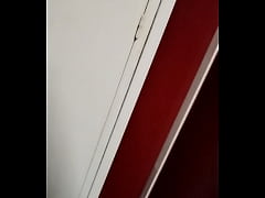 Play MP4 - Arriv&eacute;e &agrave; la darkroom pour un dogging &agrave; l'aveugle&period;&period;&period; Tu veux voir la suite &quest; &period;&period;&period;