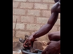 Play MP4 - Learning how to prepare food for my future wife when pregnant or tired