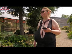 Play MP4 - Big tits public no bra