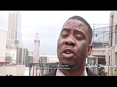 Play MP4 - Ebony Stepdaughter Shows Her Gratitude With Her Mouth