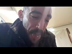 Play MP4 - Gay espa&ntilde;ol sigue d&aacute;ndole al nabo