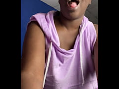 Play MP4 - belly stomach fetish