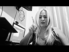 Play MP4 - - &num;627