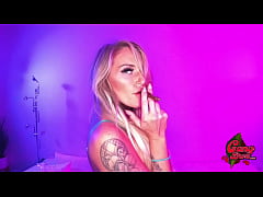 Play MP4 - Insanely Hot Milf Stephanie Love Fucks Ray Black