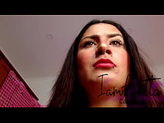 Play MP4 - My first nose blowing vid