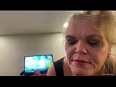 Play MP4 - Jenna Jaymes Blows The Delivery Guy 1080p &lpar;Archives&rpar;