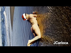 Play MP4 - Encontrei a mam&atilde;e noel se preparando para distribuir presentes e eu fui o primeiro a ganhar