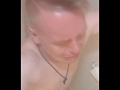 Play MP4 - Satanic Piss