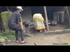 Play MP4 - Sharp tenant fucked the landlord's wife while cooking in her local kitchen