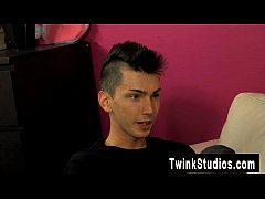 Play MP4 - Gay video Colby London has a man-meat fetish and he's not afraid to