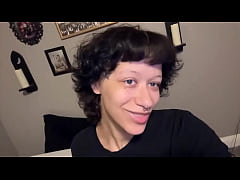 Play MP4 - All natural vs All dolled up&excl;