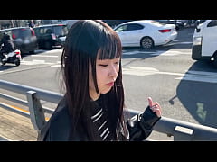 Play MP4 - パート１うっすら腹筋のスレンダーちっぱいボディ美女