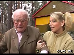 Play MP4 - Curvy teen's huge love muffins jiggle as this babe gets banged hard