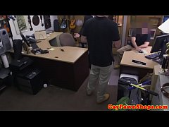 Play MP4 - Desperate straight talked into a blowjob