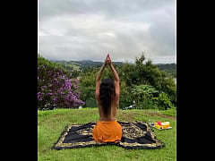 Play MP4 - Bom dia  Hot Yoga matinal
