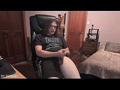 Play MP4 - Rubbed one out before leaving to the gym&excl;