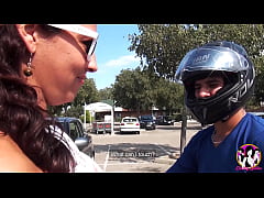 Play MP4 - 2 sexy cheeky ladies wants to be fucked so hard