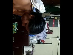 Play MP4 - Neighbor aunty exposing boobs after bath in hidden cam