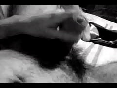 Play MP4 - Masturb&aacute;ndose