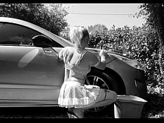 Play MP4 - Il fait beau je viens laver ta voiture &quest; &quest;