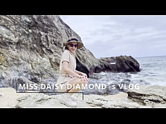 Play MP4 - Eating Choco Cake on Diamond Blue Beach SFW