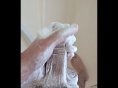 Play MP4 - Soapy dick