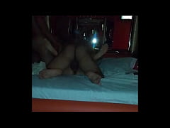 Play MP4 - CASADA MAMANDO E FUDENDO DUAS PICAS - CORNO ASSISTINDO E FILMANDO