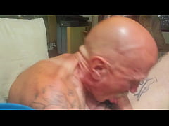 Play MP4 - Bet on a nut