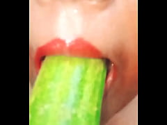 Play MP4 - Desibhabhi Fucking&comma; with cucumber