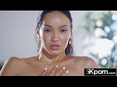 Play MP4 - 5KPORN Asia Vargas Needs His Dick Inside Her