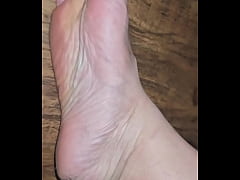 Play MP4 - Just feet shorts