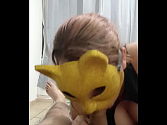 Play MP4 - Despu&eacute;s de la escuela le hago sexo oral a mi amigo que se aprovecha y me la mete hasta la garganta