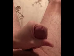 Play MP4 - Jerking off on my bed again