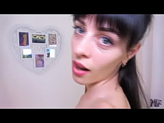 Play MP4 - Naughty Natalie Flowers looking so innocent when she got a dick in her mouth