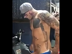 Play MP4 - Monster cock