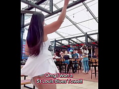 Play MP4 - OMG I won a St&period; Louis Blues Towel &excl;&num;stlouis &num;win &num;happy &num;fyp
