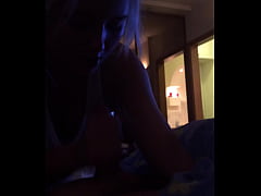 Play MP4 - Blonde Teen Blowjob